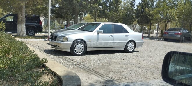 Mercedes C 200 1998, 100,000 km - 2.0 l - Biləsuvar
