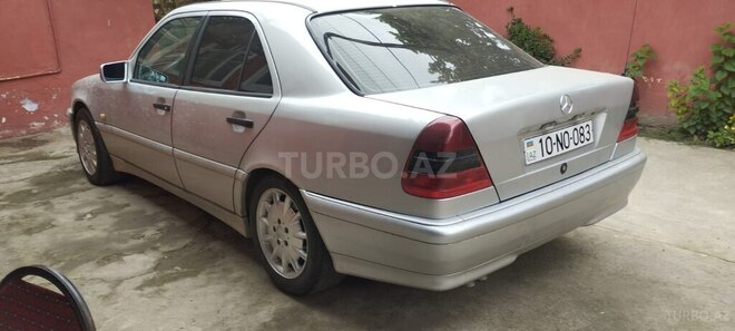 Mercedes C 200 1998, 100,000 km - 2.0 l - Biləsuvar