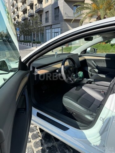 Tesla Model 3 2023, 26,000 km - 0.0 l - Bakı