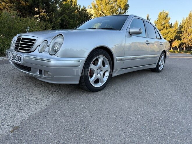 Mercedes E 320 2000, 284,035 km - 3.2 l - Sabirabad
