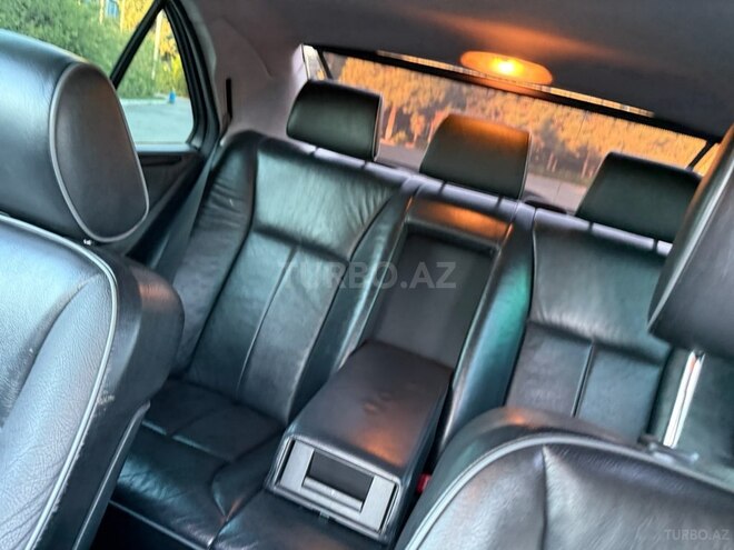 Mercedes E 320 2000, 284,035 km - 3.2 l - Sabirabad