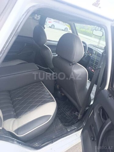 LADA (VAZ) 2115 2012, 479,000 km - 1.6 l - Salyan