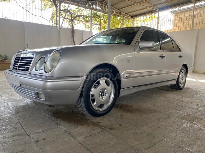 Mercedes E 230 1996, 980,563 km - 2.3 l - Bakı