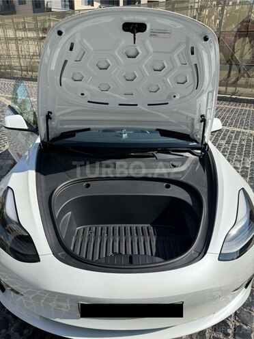 Tesla Model 3 2023, 26,000 km - 0.0 l - Bakı