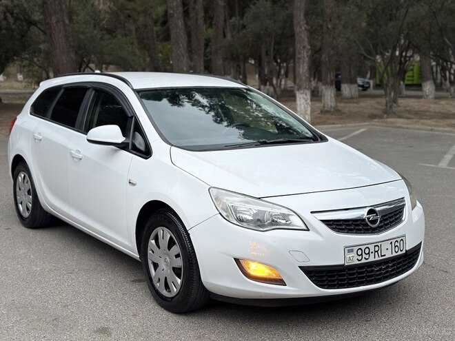 Opel Astra 2011, 270,000 km - 1.7 l - Sumqayıt