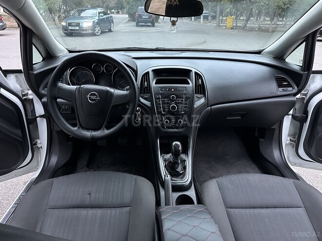 Opel Astra 2011, 270,000 km - 1.7 l - Sumqayıt