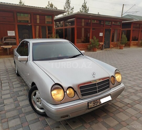 Mercedes E 220 1997, 213,318 km - 2.2 l - Şirvan