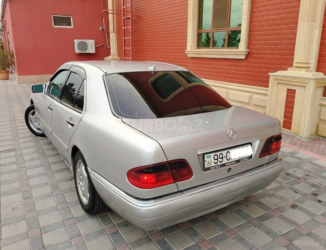 Mercedes E 220 1997, 213,318 km - 2.2 l - Şirvan