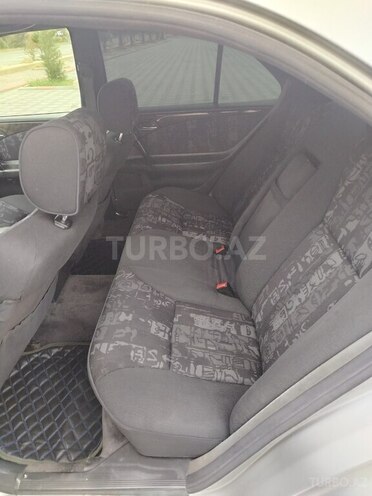Mercedes E 220 1997, 213,318 km - 2.2 l - Şirvan