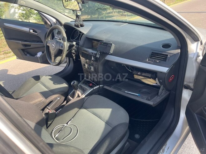 Opel Astra 2005, 231,735 km - 1.4 l - Bakı