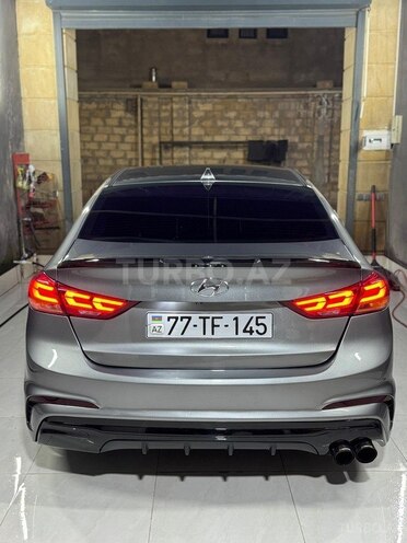 Hyundai Elantra 2016, 105,000 km - 1.6 л - Bakı