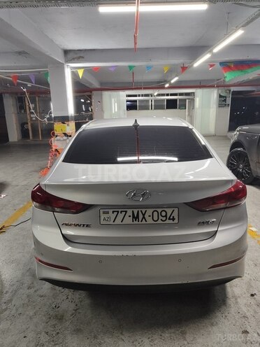 Hyundai Avante 2016, 160,400 km - 1.6 l - Bakı