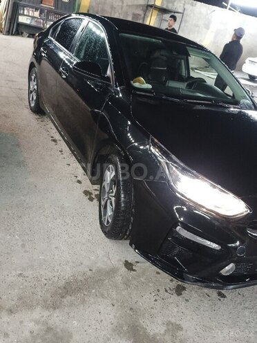 Kia Forte 2018, 300,143 km - 2.0 l - Bakı
