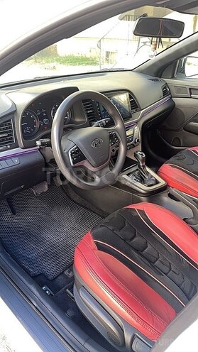 Hyundai Elantra 2016, 225,000 km - 2.0 l - Bakı
