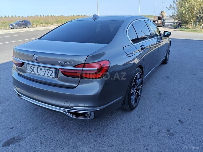 BMW 740 2017, 298,000 km - 3.0 l - Bakı