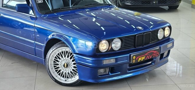 BMW 320-5