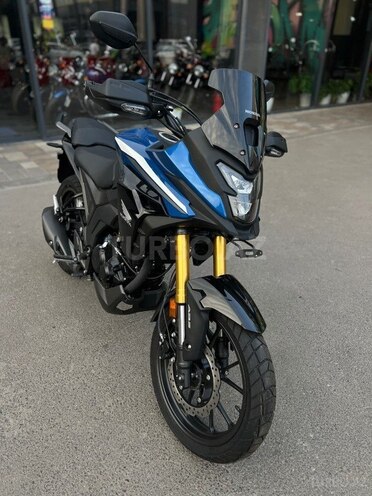 Honda CB200X-2