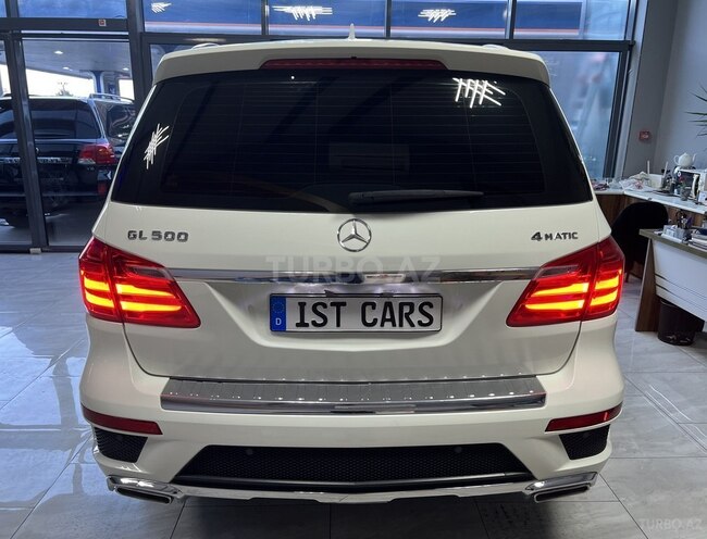 Mercedes GL 500 4MATIC 2014, 173,000 km - 4.7 л - Bakı
