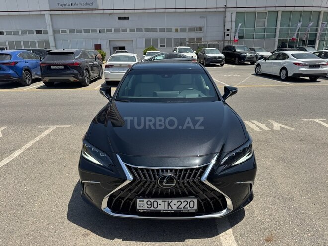 Lexus ES 300h 2023, 33,500 km - 2.5 l - Bakı