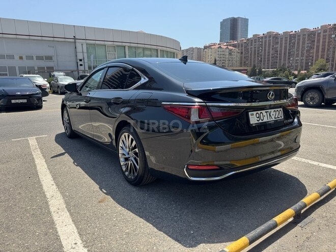 Lexus ES 300h 2023, 33,500 km - 2.5 l - Bakı