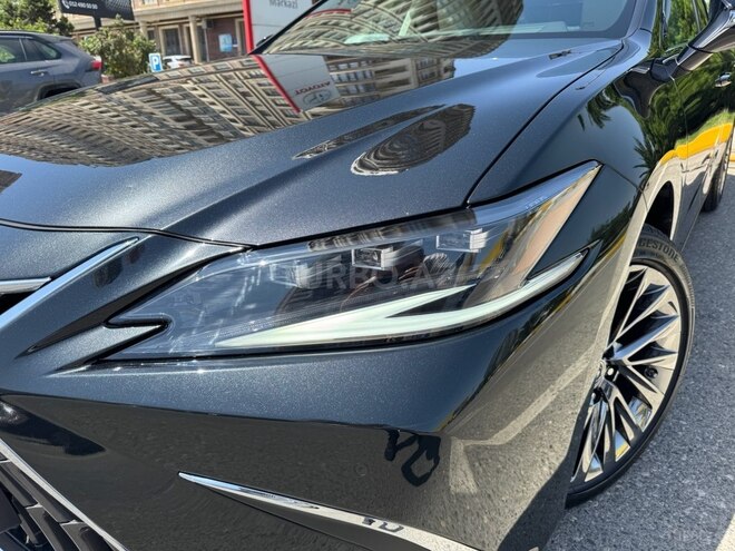 Lexus ES 300h 2023, 33,500 km - 2.5 l - Bakı
