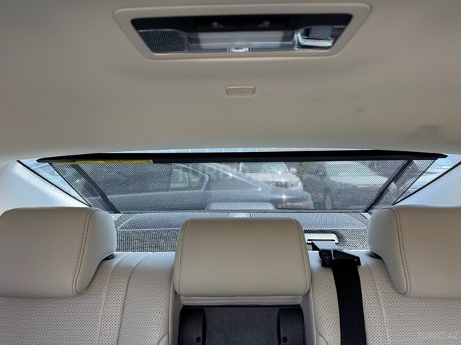 Lexus ES 300h 2023, 33,500 km - 2.5 l - Bakı