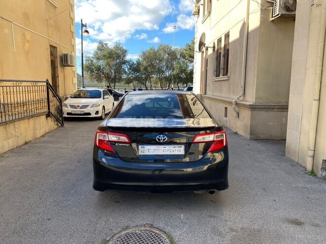 Toyota Camry 2013, 305,775 km - 2.5 л - Bakı