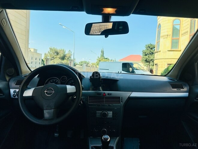Opel Astra 2005, 270,000 km - 1.4 l - Bakı