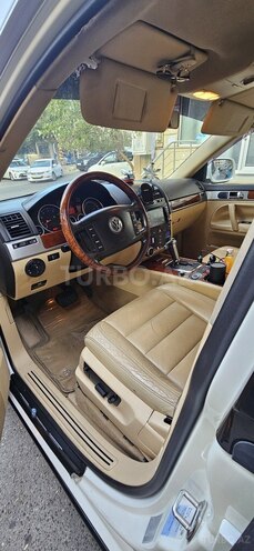 Volkswagen Touareg 2005, 205,000 km - 3.2 l - Bakı