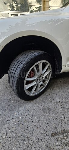 Volkswagen Touareg 2005, 205,000 km - 3.2 l - Bakı