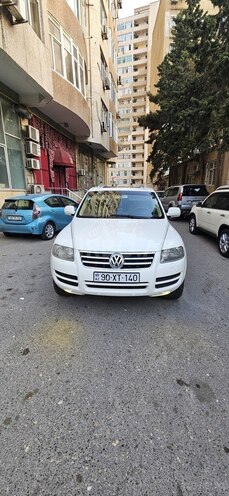 Volkswagen Touareg 2005, 205,000 km - 3.2 l - Bakı