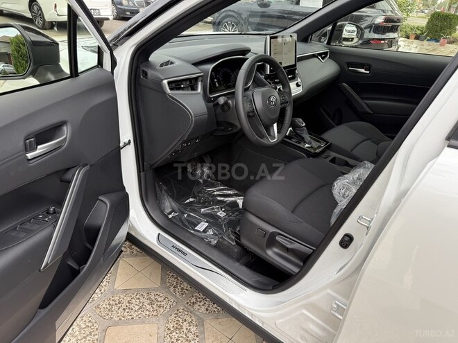 Toyota Corolla Cross-9