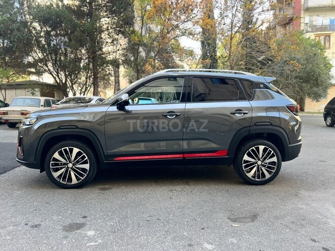 Changan CS 35 Plus 2023, 33,000 km - 1.4 л - Bakı