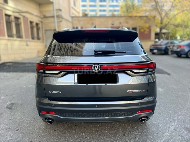 Changan CS 35 Plus 2023, 33,000 km - 1.4 л - Bakı