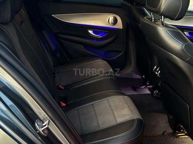 Mercedes E 300 2017, 260,000 km - 2.0 л - Bakı