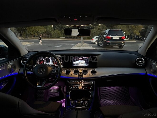 Mercedes E 300 2017, 260,000 km - 2.0 л - Bakı