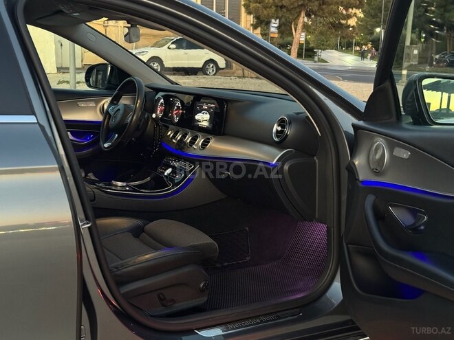 Mercedes E 300 2017, 260,000 km - 2.0 л - Bakı