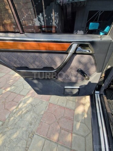 Mercedes E 220 1994, 320,000 km - 2.2 l - Sumqayıt