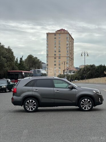Kia Sorento 2012, 220,000 km - 2.0 l - Bakı