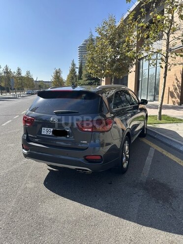 Kia Sorento-3