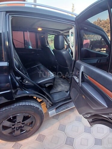 Mitsubishi Pajero 2008, 195,000 km - 3.0 л - Bakı
