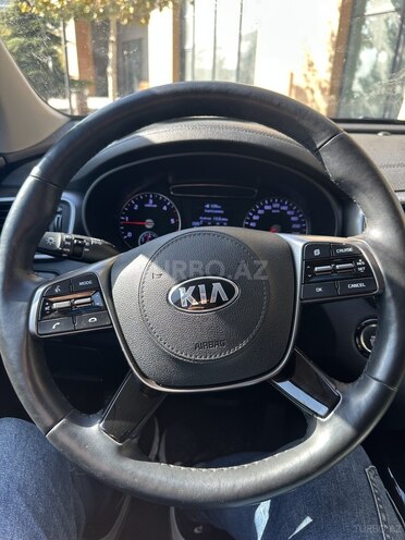 Kia Sorento-9