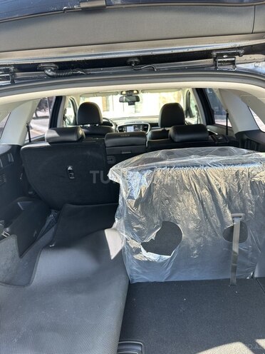 Kia Sorento-14