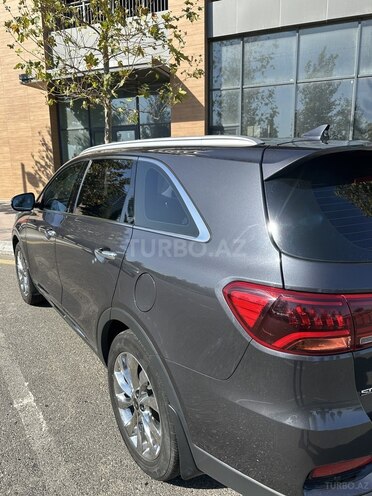 Kia Sorento-6
