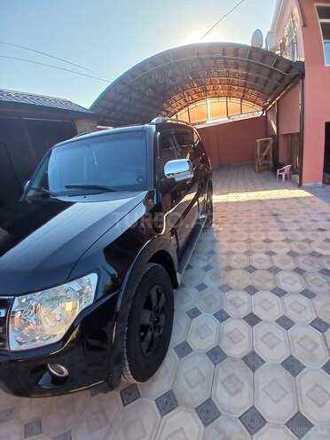 Mitsubishi Pajero 2008, 195,000 km - 3.0 л - Bakı