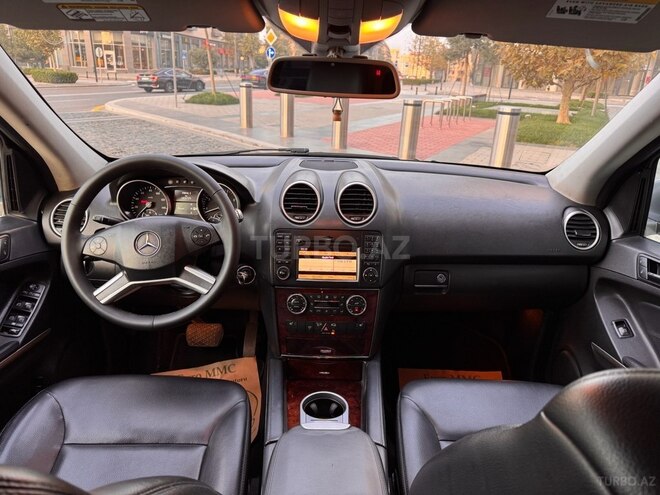 Mercedes ML 350 4MATIC 2010, 183,000 km - 3.5 л - Bakı