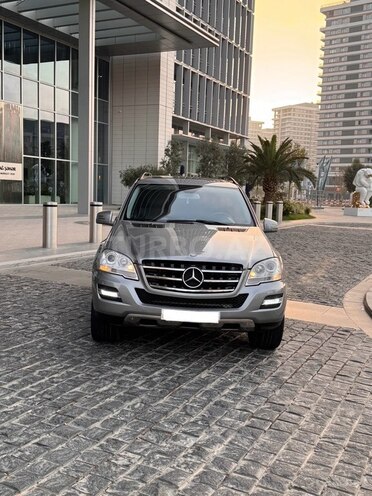 Mercedes ML 350 4MATIC 2010, 183,000 km - 3.5 л - Bakı