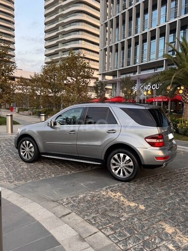 Mercedes ML 350 4MATIC 2010, 183,000 km - 3.5 л - Bakı