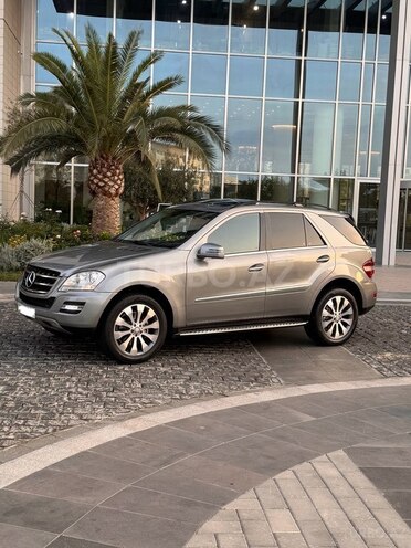 Mercedes ML 350 4MATIC 2010, 183,000 km - 3.5 л - Bakı