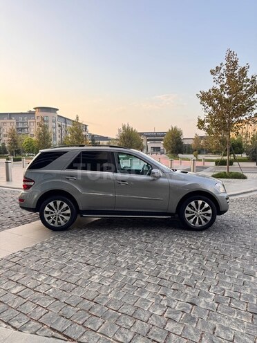 Mercedes ML 350 4MATIC 2010, 183,000 km - 3.5 л - Bakı